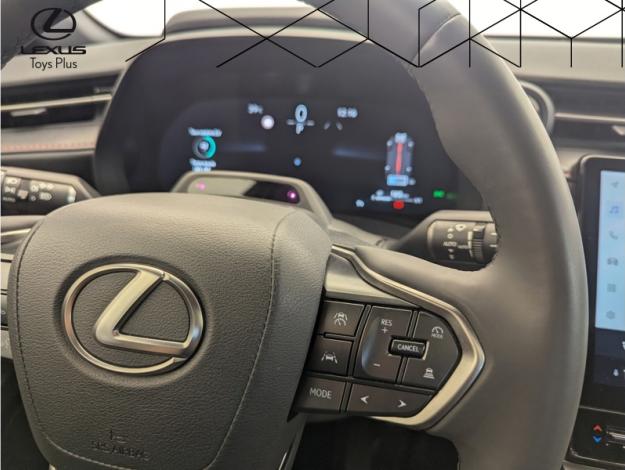 LEXUS LBX 1.5 136H 2WD Emotion  