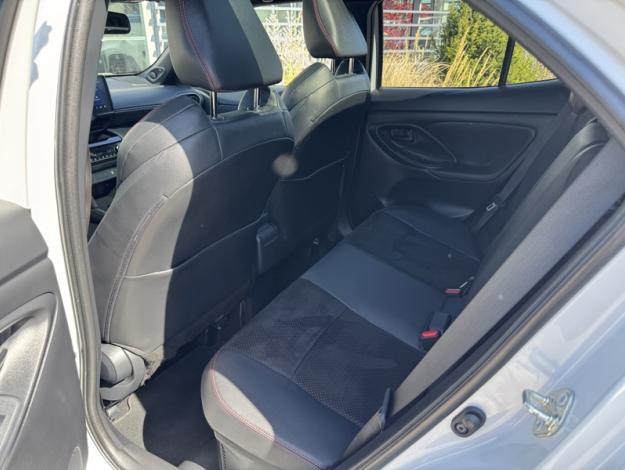 TOYOTA Yaris Cross 1.5 HYBRID 116H GR SPORT AUTO  