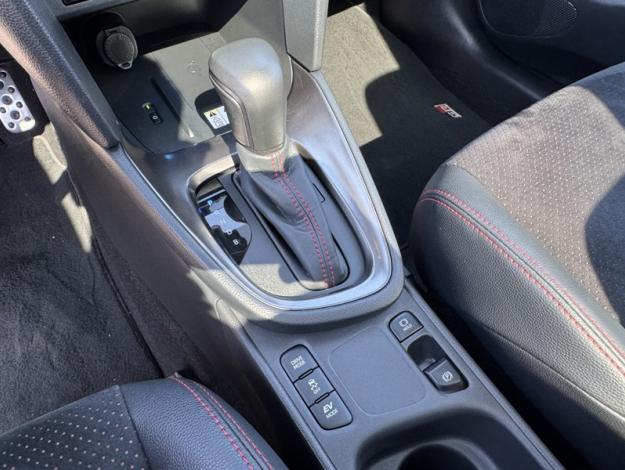 TOYOTA Yaris Cross 1.5 HYBRID 116H GR SPORT AUTO  