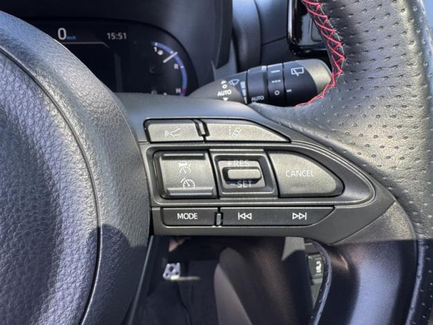 TOYOTA Yaris Cross 1.5 HYBRID 116H GR SPORT AUTO  