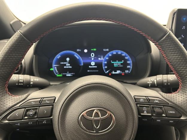 TOYOTA Yaris Cross 1.5 130H GR SPORT   