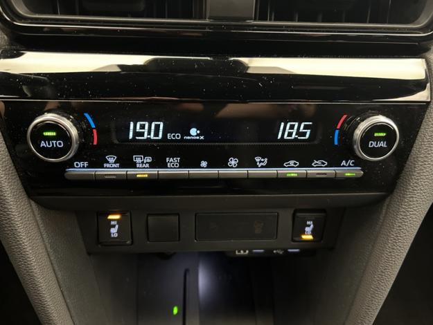 TOYOTA Yaris Cross 1.5 130H GR SPORT   