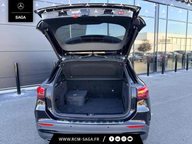 MERCEDES-BENZ GLA 250 e AMG Line  