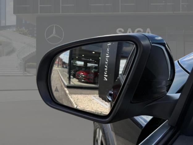 MERCEDES-BENZ EQA EQA 300 4MATIC