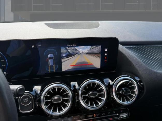 MERCEDES-BENZ EQA EQA 300 4MATIC