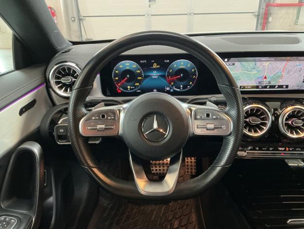 MERCEDES-BENZ CLA 180 Coupé AMG Pack Night  