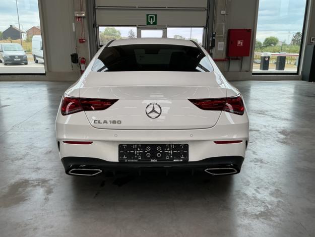 MERCEDES-BENZ CLA 180 Coupé AMG Pack Night  