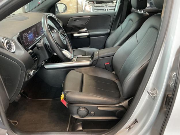 MERCEDES-BENZ GLA 180 d Luxury Line  