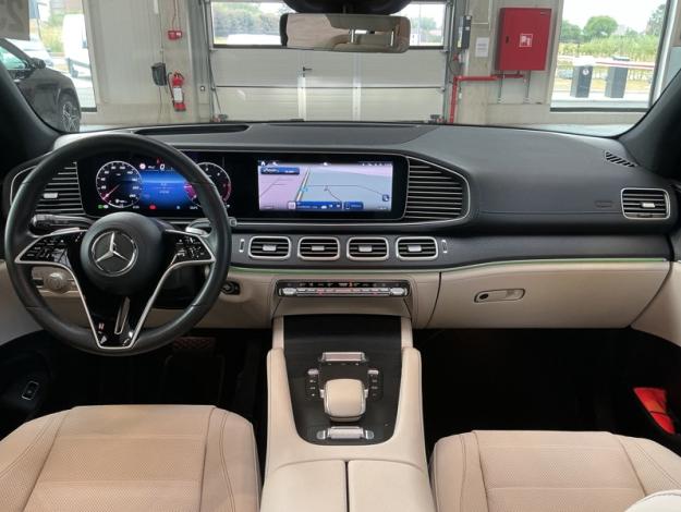 MERCEDES-BENZ GLE-Klasse GLE 300 d 4MATIC Off-Roader