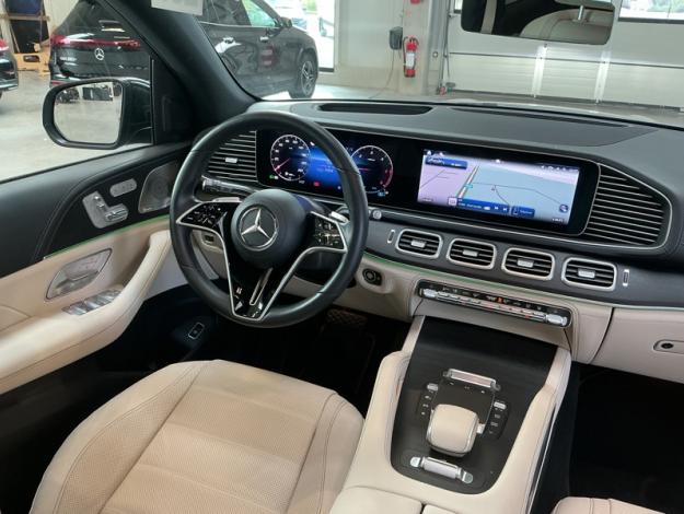 MERCEDES-BENZ GLE-Klasse GLE 300 d 4MATIC Off-Roader
