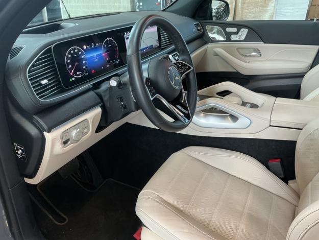 MERCEDES-BENZ GLE-Klasse GLE 300 d 4MATIC Off-Roader