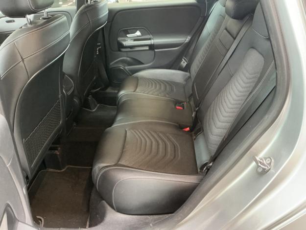 MERCEDES-BENZ B-Klasse B 180 d