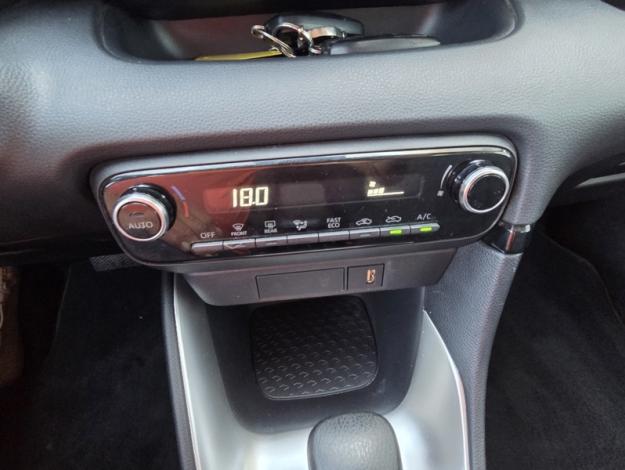 TOYOTA Yaris 116h Dynamic France  