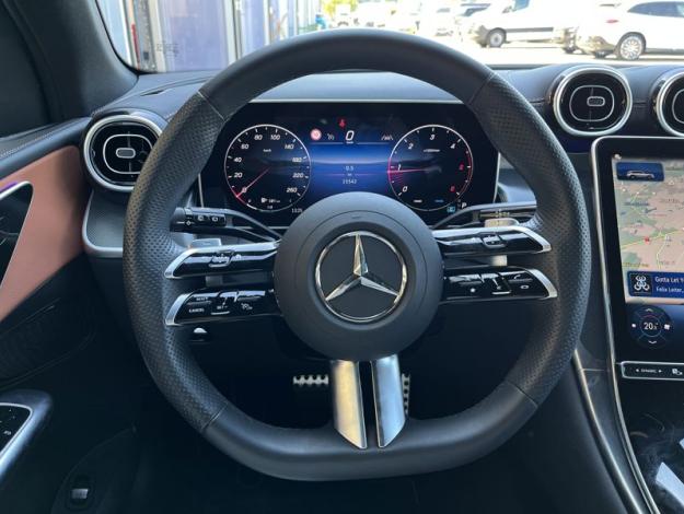 MERCEDES-BENZ GLC SUV GLC 220d 4MATIC AMG Line (11/17)