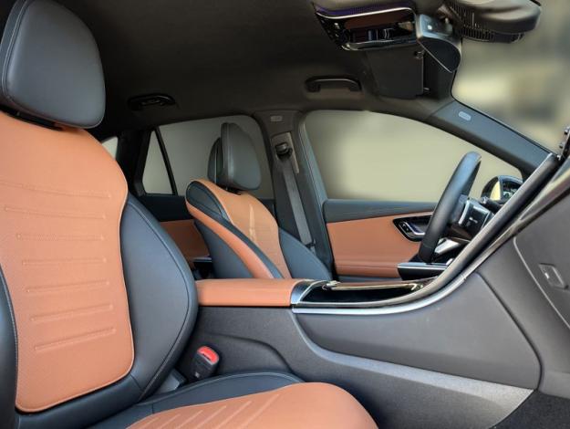 MERCEDES-BENZ GLC SUV GLC 220d 4MATIC AMG Line (16/17)