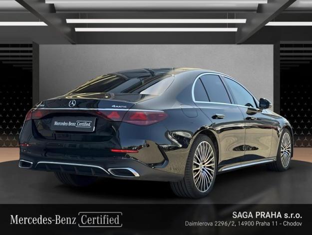 MERCEDES-BENZ  Třídy E E 220 d 4MATIC AMG Line Panorama (5/18)