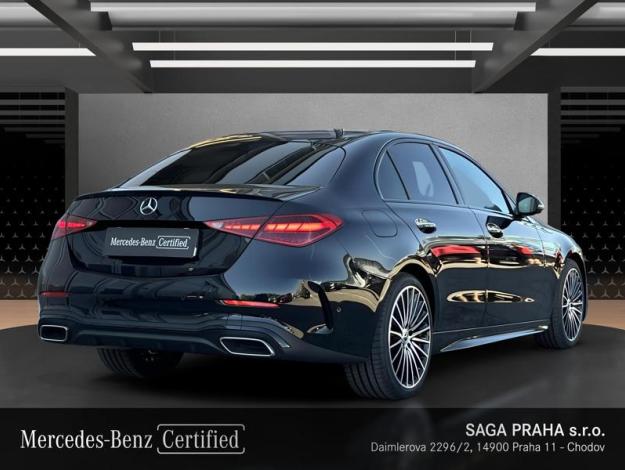 MERCEDES-BENZ  Třídy C C 200 AMG Night (5/18)