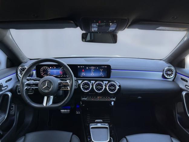 MERCEDES-BENZ CLA Shooting Brake CLA 200 d Shooting Brake AMG Night (14/18)