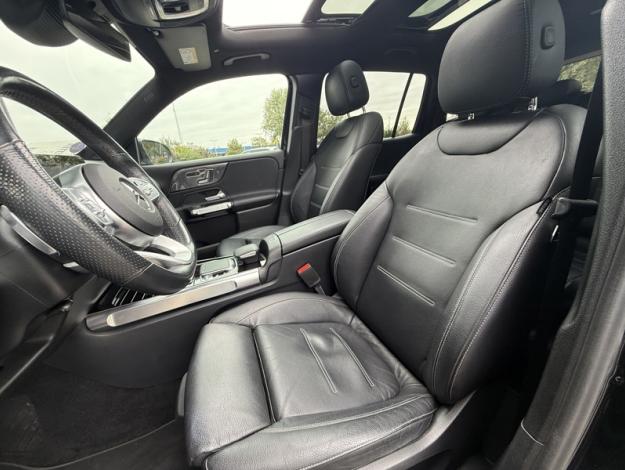 MERCEDES-BENZ GLB 250 4MATIC AMG Line  