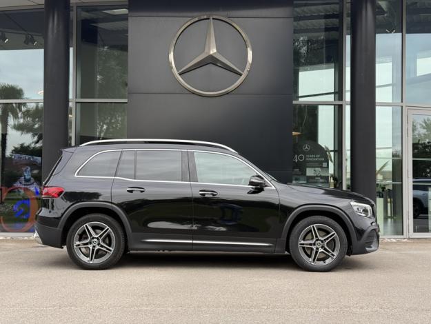 MERCEDES-BENZ GLB 250 4MATIC AMG Line  