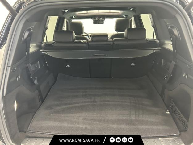 MERCEDES-BENZ GLB 250 4MATIC AMG Line  