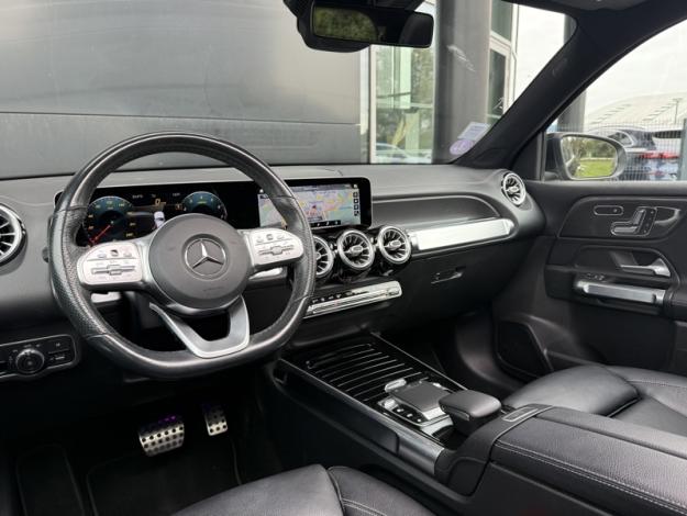 MERCEDES-BENZ GLB 250 4MATIC AMG Line  