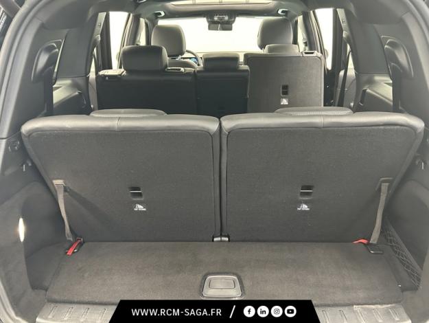 MERCEDES-BENZ GLB 250 4MATIC AMG Line  