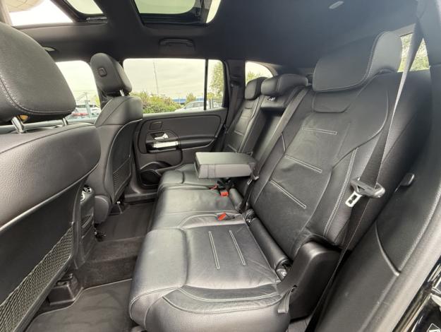 MERCEDES-BENZ GLB 250 4MATIC AMG Line  