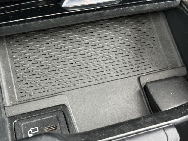 MERCEDES-BENZ GLB 250 4MATIC AMG Line  