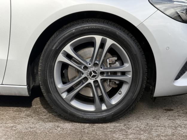 MERCEDES-BENZ Classe B 200 d Business Line Edition  Classe B/247 Classe B 200 d Business Line Edition