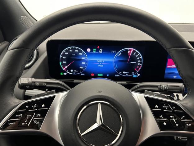 MERCEDES-BENZ GLA 250 e Hybrid EQ Progressive Line  GLA 250 e Hybrid EQ Progressive Line