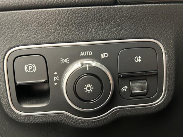 MERCEDES-BENZ GLA 250 e Hybrid EQ Progressive Line  GLA 250 e Hybrid EQ Progressive Line