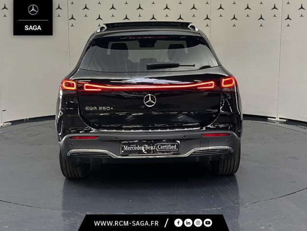 MERCEDES-BENZ EQA 250+ AMG Line  