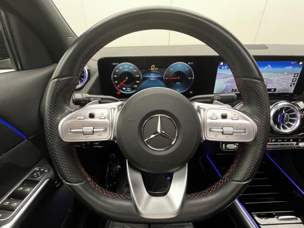 MERCEDES-BENZ EQA 250+ AMG Line  