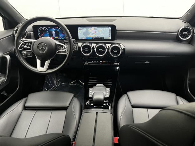 MERCEDES-BENZ Classe A 180 d Progressive Line  