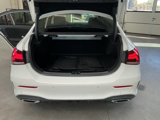 MERCEDES-BENZ A 200 d Berline AMG Toit Pano  