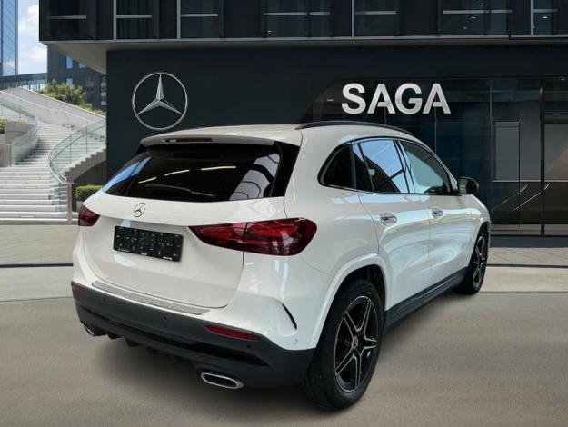 MERCEDES-BENZ GLA-Klasse GLA 200 AMG Line