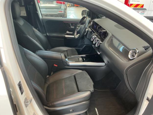 MERCEDES-BENZ GLA-Klasse GLA 200 AMG Line