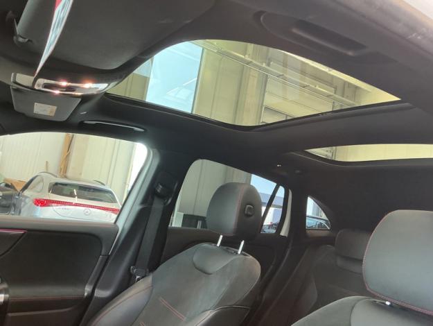 MERCEDES-BENZ GLA-Klasse GLA 200 AMG Line