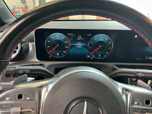 MERCEDES-BENZ CLA-Klasse CLA 180 Shooting Brake