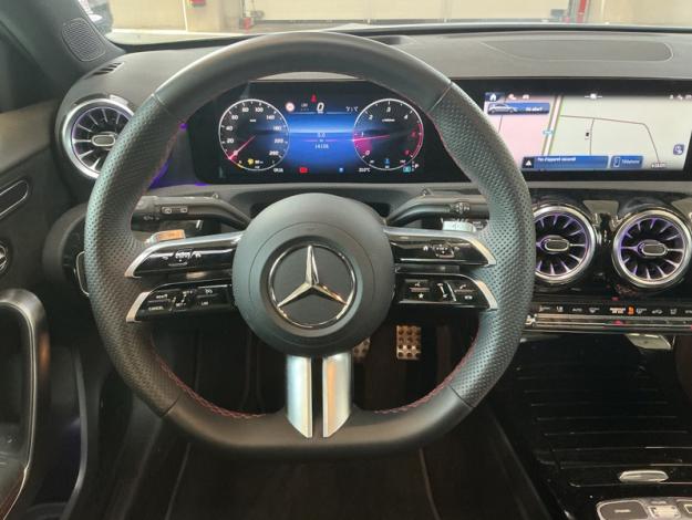 MERCEDES-BENZ A A 180 d