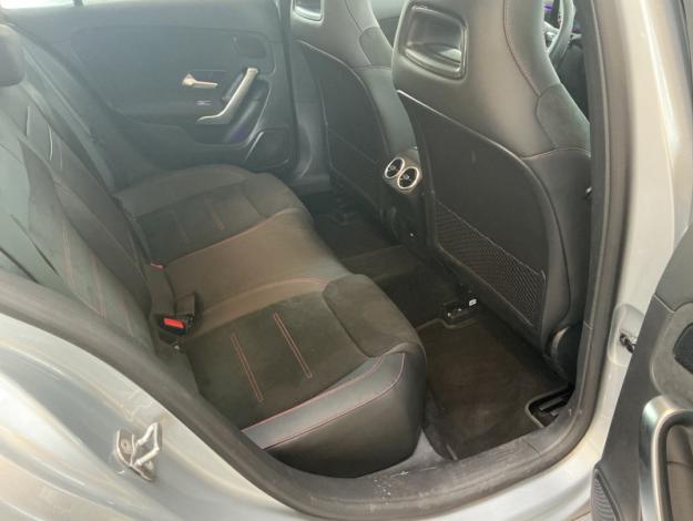 MERCEDES-BENZ A A 180 d