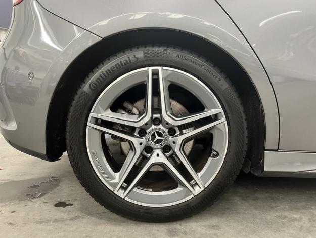 MERCEDES-BENZ A-Klasse A 200