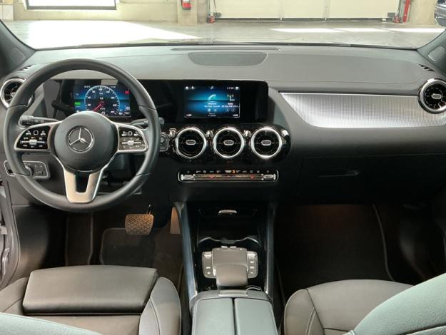 MERCEDES-BENZ GLA-Klasse GLA 250 e Off-Roader
