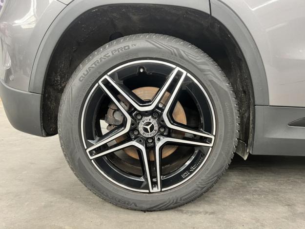 MERCEDES-BENZ GLA-Klasse GLA 220 d 4MATIC Off-Roader