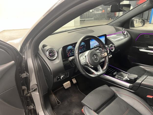 MERCEDES-BENZ GLA-Klasse GLA 220 d 4MATIC Off-Roader