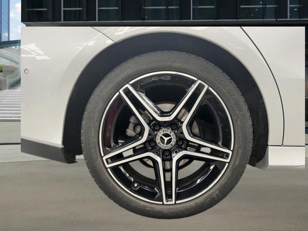 MERCEDES-BENZ CLA CLA 180