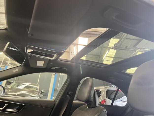 MERCEDES-BENZ C 300 e Berline 4MATIC AMG Pano  