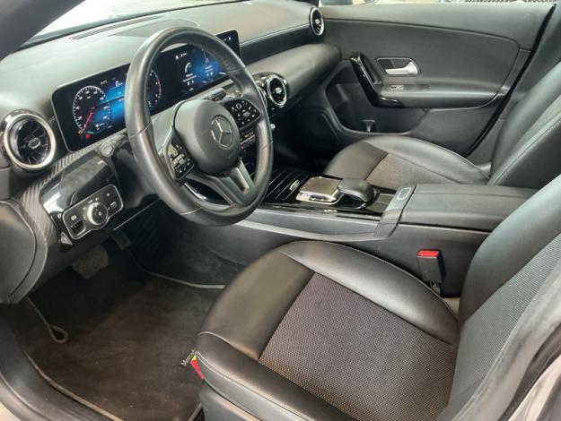 MERCEDES-BENZ CLA 180 d Coupé Progressive Line  