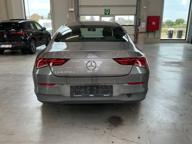 MERCEDES-BENZ CLA 180 d Coupé Progressive Line  